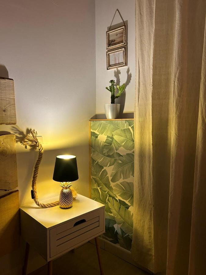 Plaza De La Fuente Granadilla De Abona Tenerife Sur Only Adults Con Terraza Privada 외부 사진